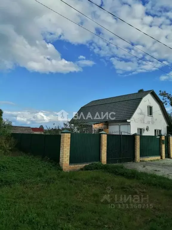 Дом в Калужская область, Жиздра Коммунистическая ул., 59 (146 м) - Фото 1