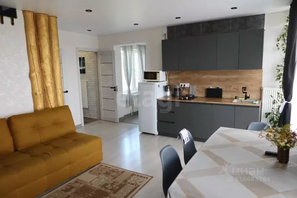 Дом в Калужская область, Козельский район, Нижние Прыски с/пос, д. ... - Фото 1