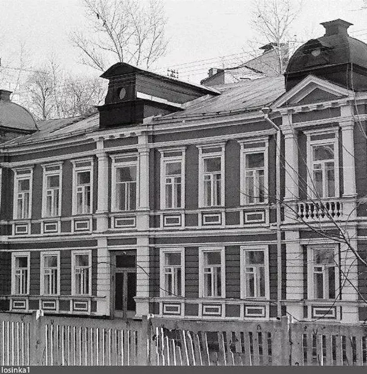 Помещение свободного назначения в Москва Денисовский пер., 24 (702 м) - Фото 1