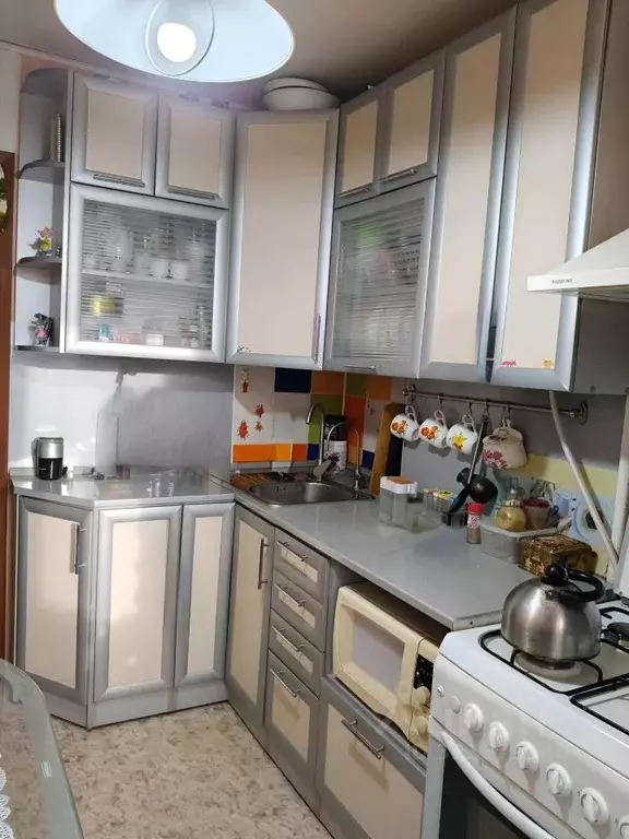 3-к кв. Башкортостан, Уфа Интернациональная ул., 193/1 (61.0 м) - Фото 2