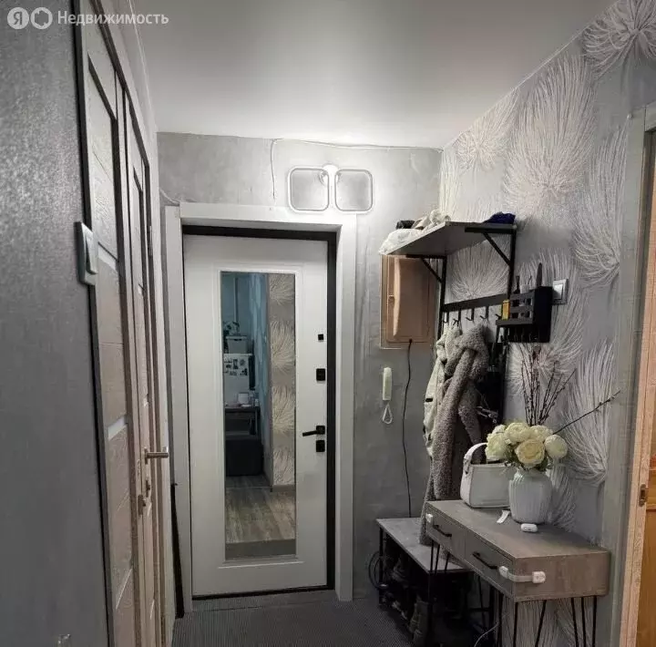 1-комнатная квартира: Красноярск, улица Железнодорожников, 22 (29 м) - Фото 1