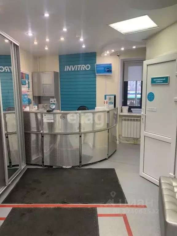 Помещение свободного назначения в Тюменская область, Тюмень ул. ... - Фото 1