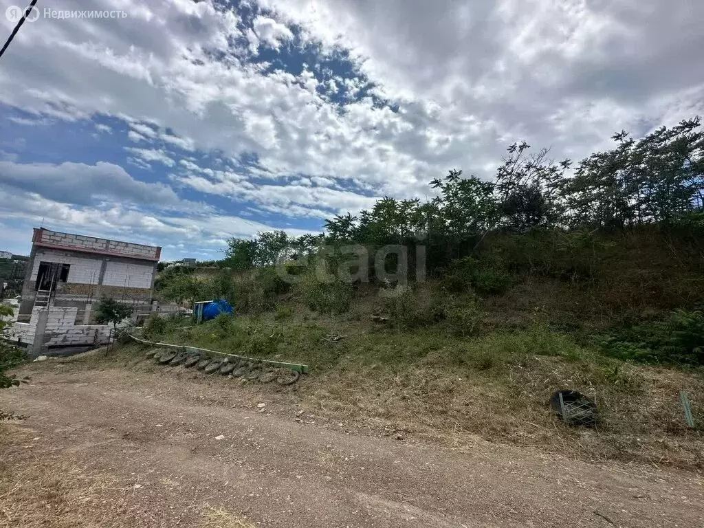 Участок в Алушта, Берёзовая улица (5.43 м) - Фото 1
