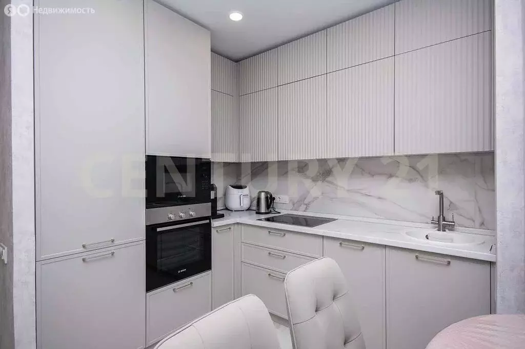 3-комнатная квартира: Ульяновск, улица Александра Невского, 2Жк1 (66.5 ... - Фото 2