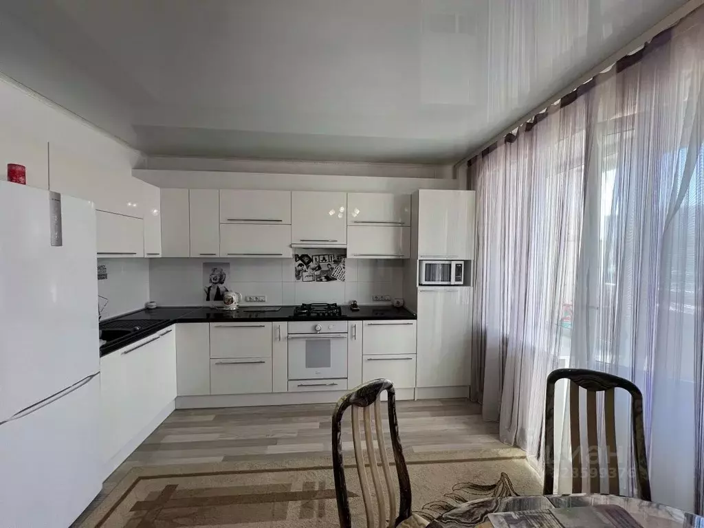 1-к кв. Калининградская область, Калининград Юбилейная ул., 6 (36.5 м) - Фото 2