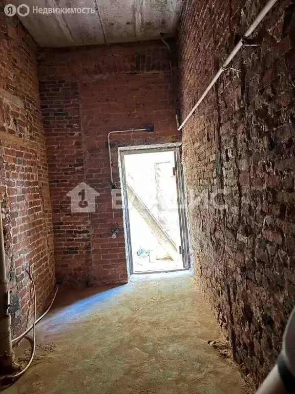 Квартира-студия: Санкт-Петербург, набережная реки Мойки, 25 (10 м) - Фото 1