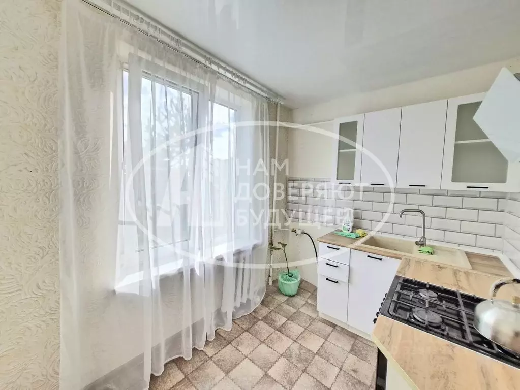 2-к кв. Пермский край, Лысьва ул. Куйбышева, 5 (37.5 м) - Фото 1