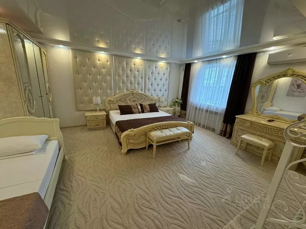 Комната Тюменская область, Тюмень Молодежная ул., 80с9 (55.0 м) - Фото 2