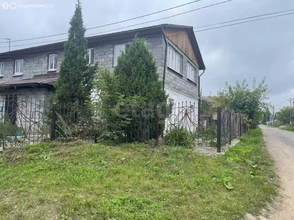 Дом в Нижний Тагил, Дальняя улица (378.8 м) - Фото 1