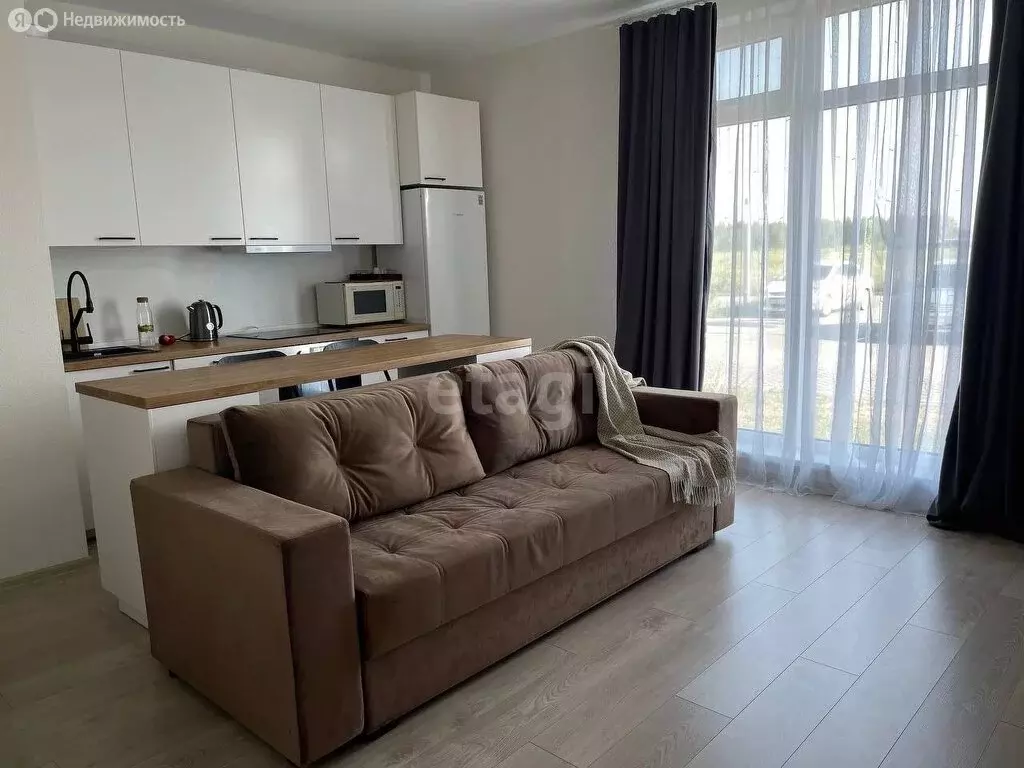 2-комнатная квартира: Тюмень, улица Алексея Сергиенко, 11 (50.8 м) - Фото 2
