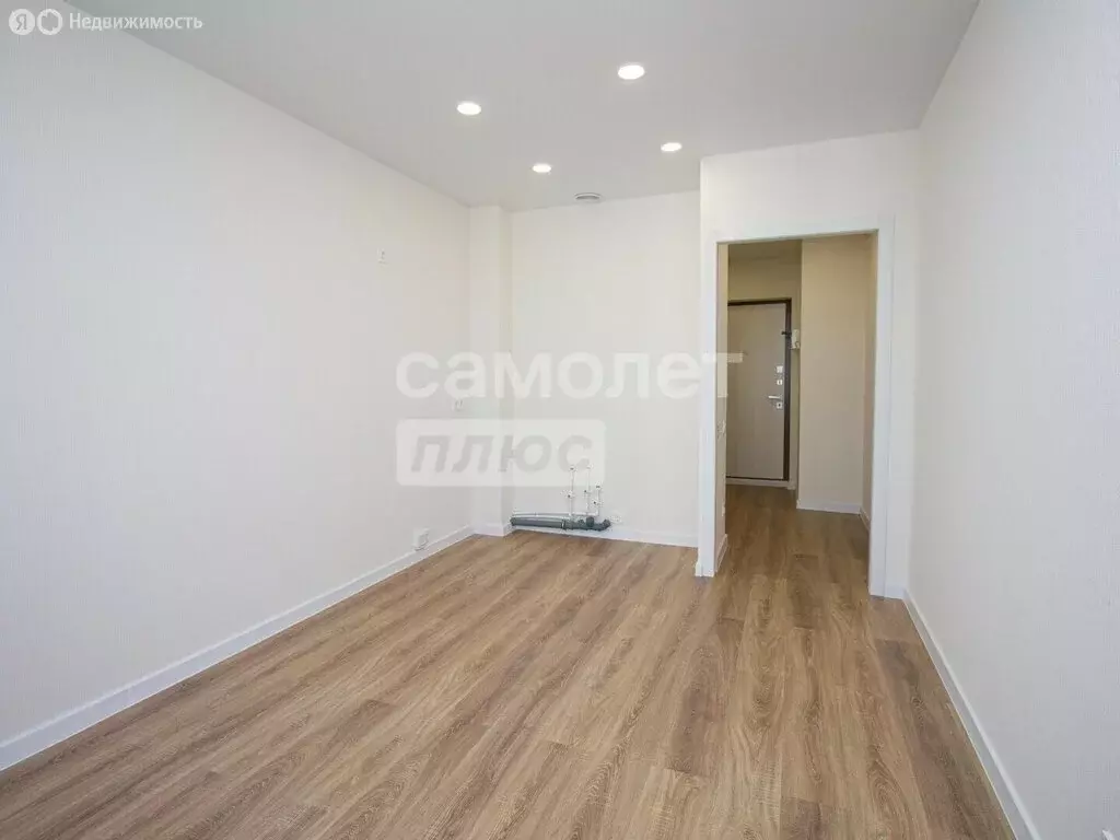 Квартира-студия: Ульяновск, улица Аблукова, 22 (24 м) - Фото 2