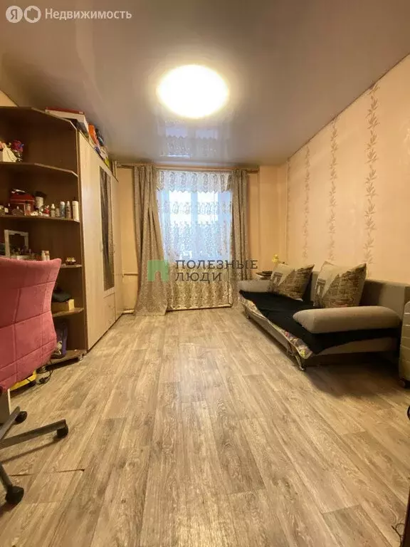 2-комнатная квартира: Ижевск, Кирзаводская улица, 6 (47.9 м) - Фото 2