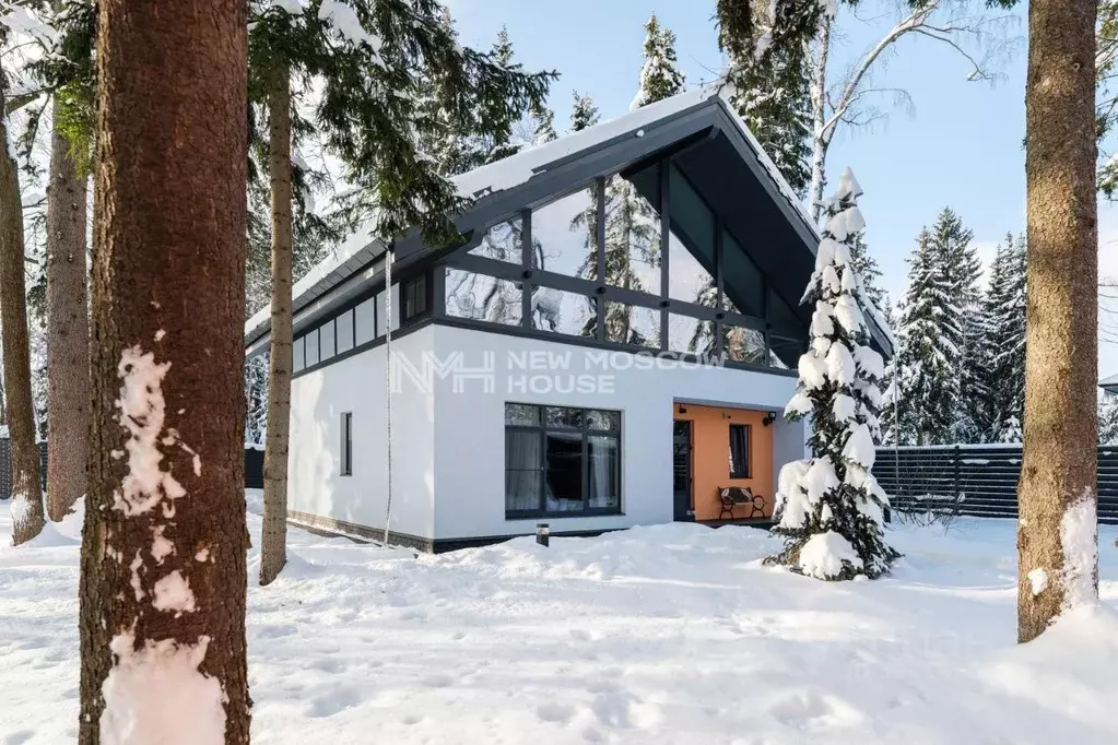 Коттедж в Московская область, Наро-Фоминский городской округ, д. ... - Фото 1