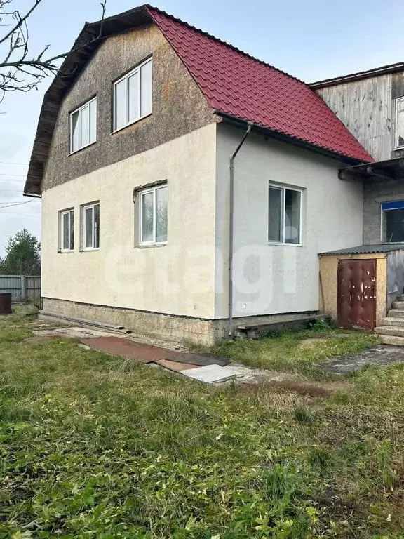 Дом в Тульская область, Щекинский район, Крапивенское муниципальное ... - Фото 0