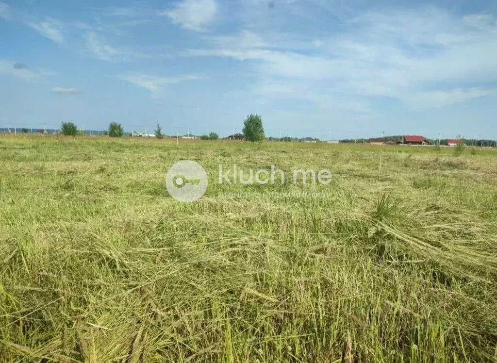 Участок в Татарстан, Лаишевский район, Рождественское с/пос, д. ... - Фото 1