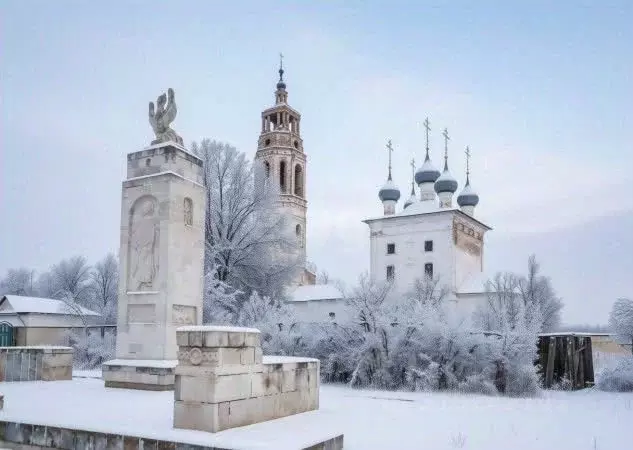 Дом в Владимирская область, Ковровский район, Клязьминское с/пос, с. ... - Фото 1