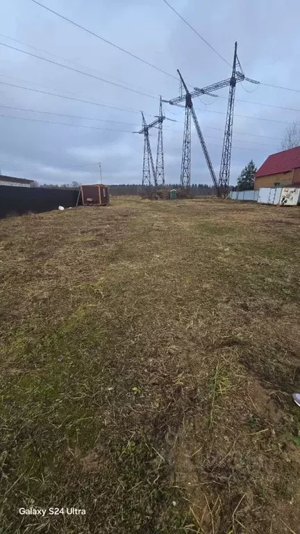 Участок в Московская область, Наро-Фоминский городской округ, д. ... - Фото 1