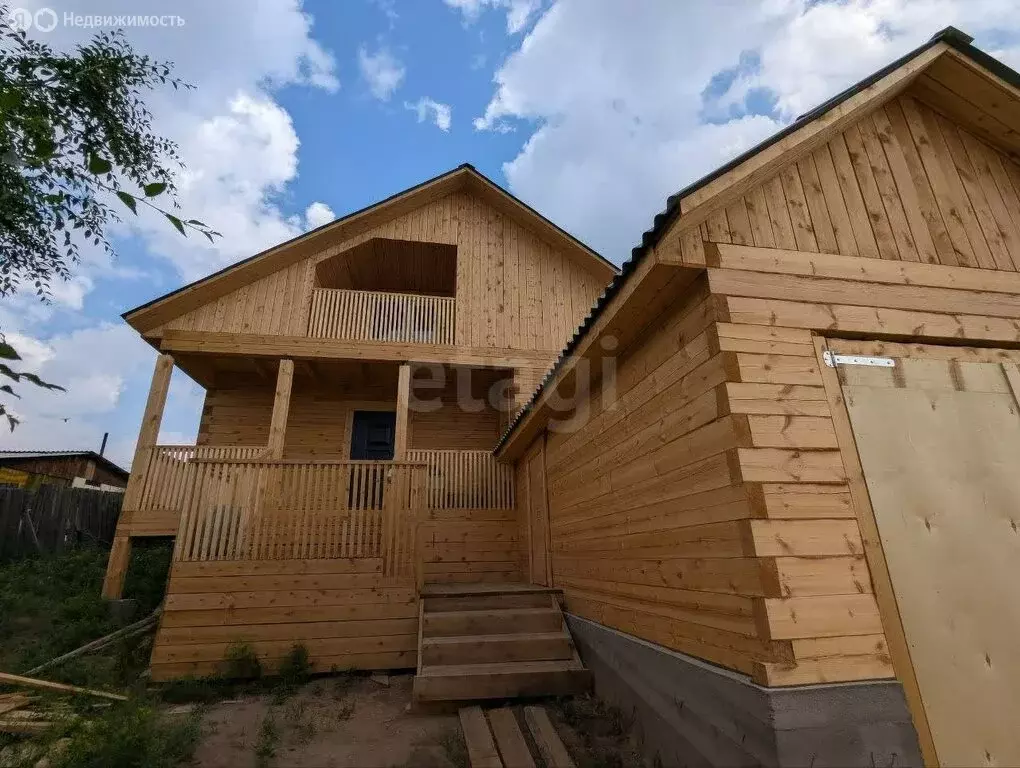 Дом в Нижний Саянтуй, ДНТ Багульник, 2-й квартал (200 м) - Фото 0