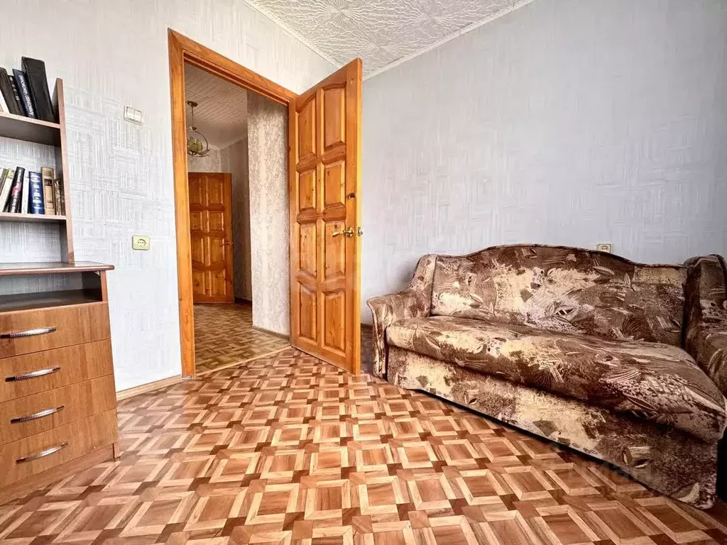 3-к кв. Смоленская область, Ярцево просп. Металлургов, 27 (65.6 м) - Фото 0