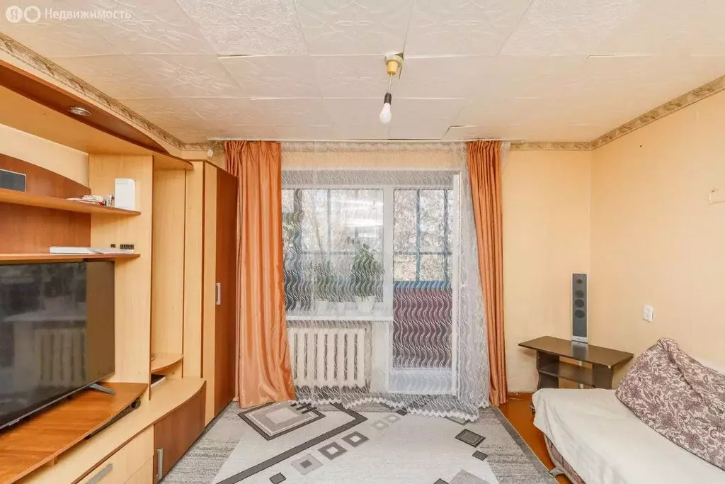 2-комнатная квартира: Ишим, улица Красная Заря, 68 (47 м) - Фото 1