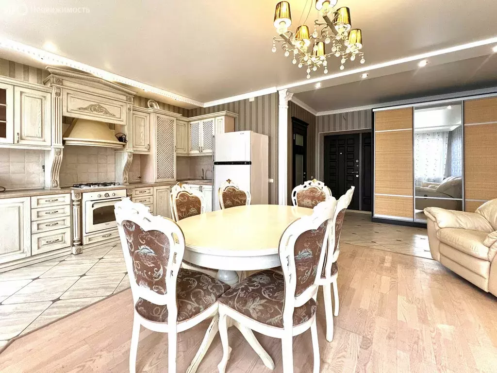 1-комнатная квартира: Брянск, проспект Станке Димитрова, 100Д (59.1 м) - Фото 2