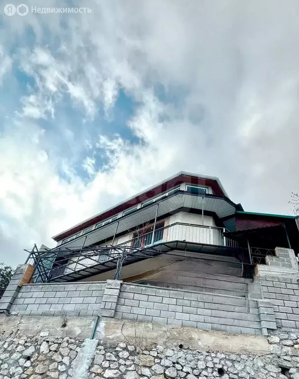 Дом в Алупка, улица Калинина (111.9 м) - Фото 1