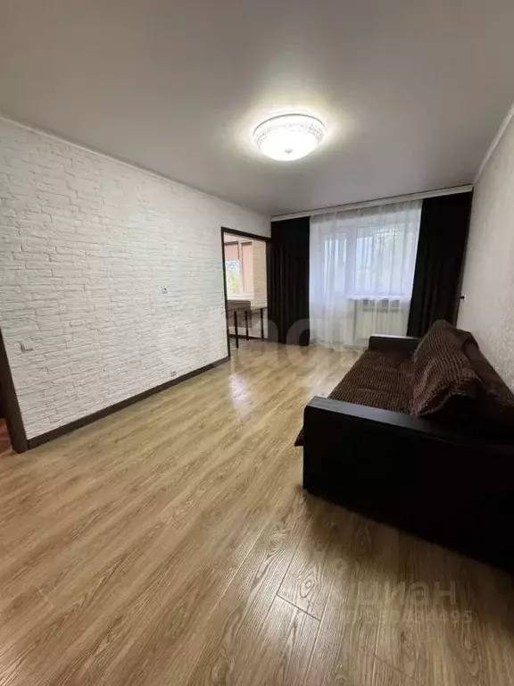 1-к кв. Владимирская область, Муром Орловская ул., 5 (30.0 м) - Фото 1