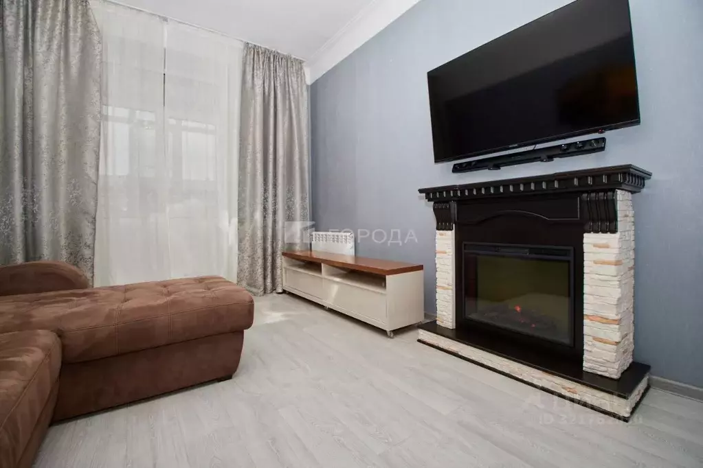 2-к кв. Кемеровская область, Новокузнецк ул. Суворова, 4 (58.1 м) - Фото 1