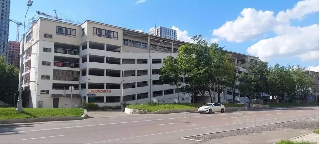 Гараж в Москва ул. Бехтерева, 14 (12 м) - Фото 1
