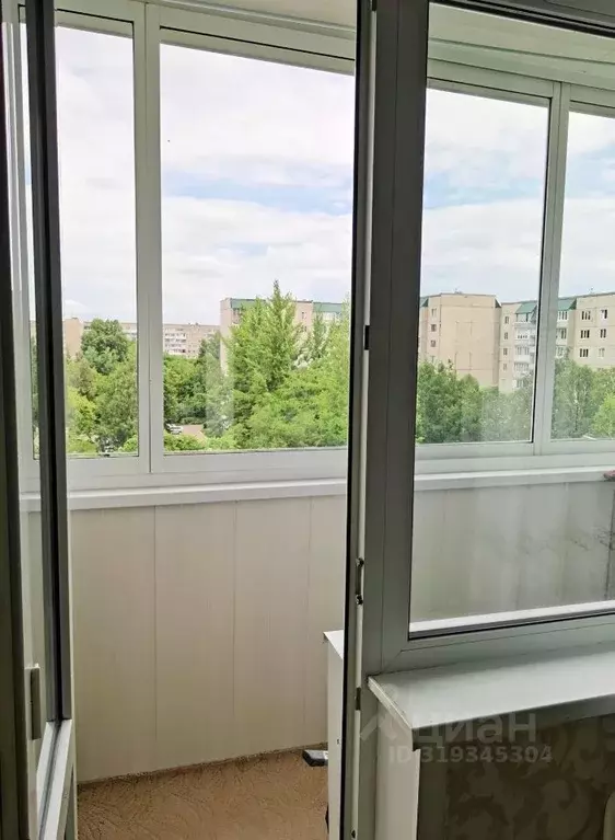 3-к кв. Алтайский край, Барнаул ул. Антона Петрова, 266 (63.0 м) - Фото 1