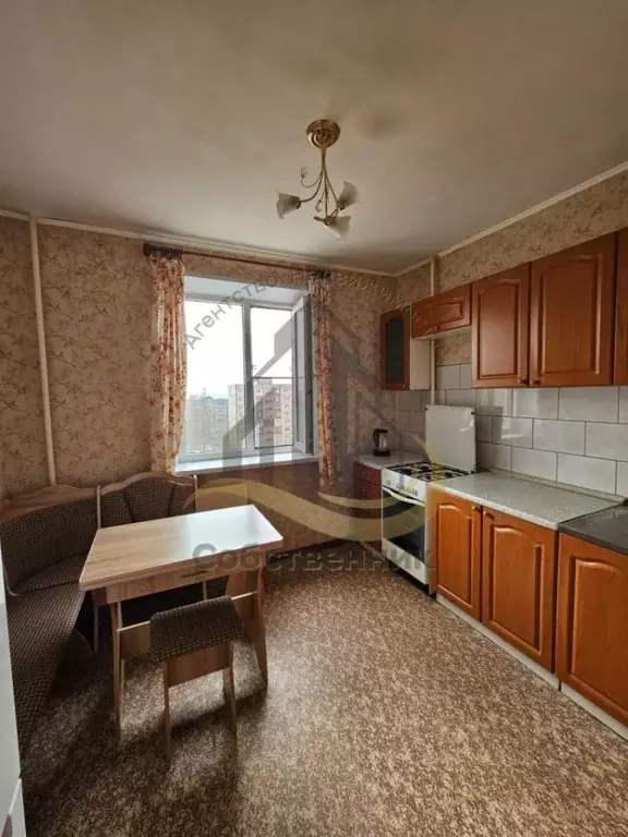 1-к кв. Белгородская область, Губкин Преображенская ул., 4 (39.0 м) - Фото 1