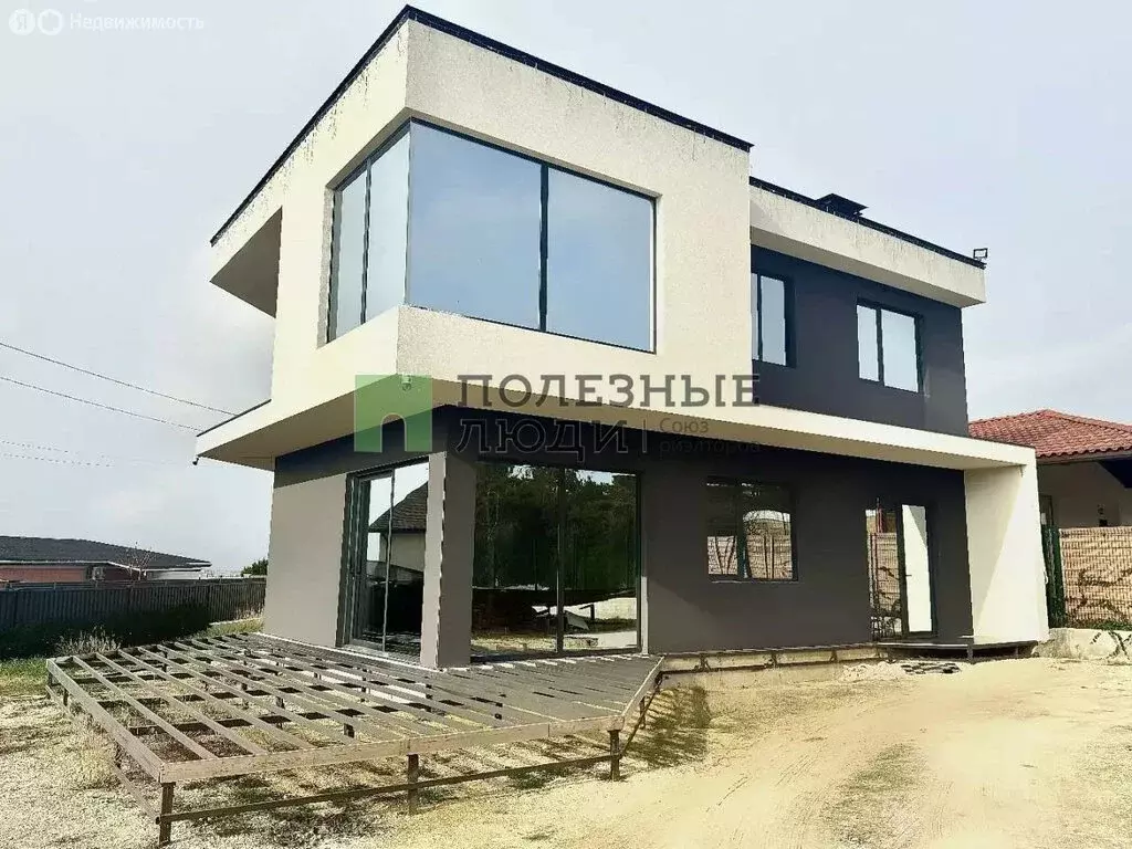 Дом в Севастополь, Гагаринский муниципальный округ (220 м) - Фото 2