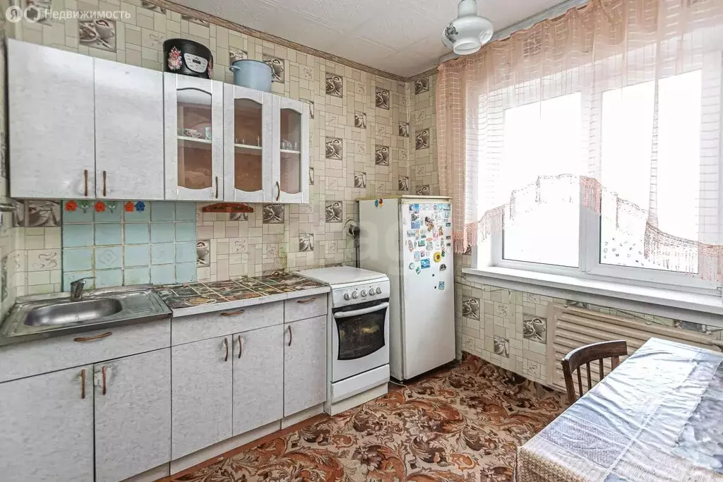 3-комнатная квартира: Искитимский район, городское поселение Линёво, ... - Фото 1