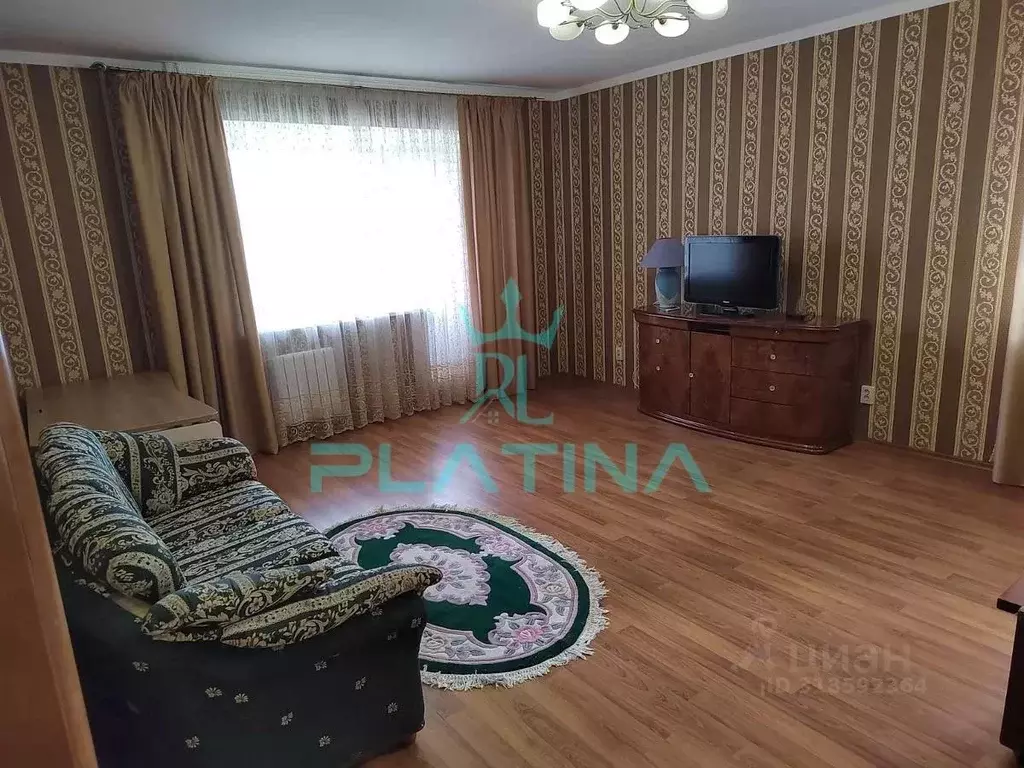2-к кв. Татарстан, Казань Габдуллы Тукая ул., 75г (77.0 м) - Фото 0