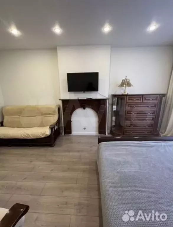 3-к. квартира, 90 м, 4/4 эт. - Фото 1