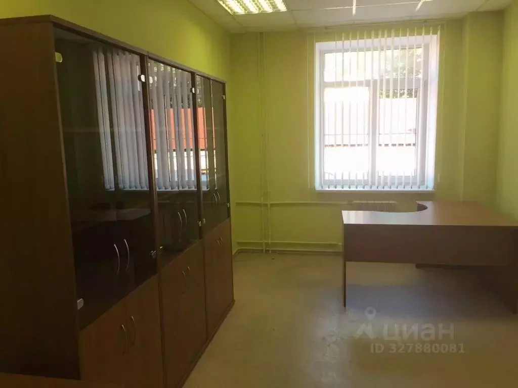 Офис в Калужская область, Калуга ул. Суворова, 119А (17 м) - Фото 2