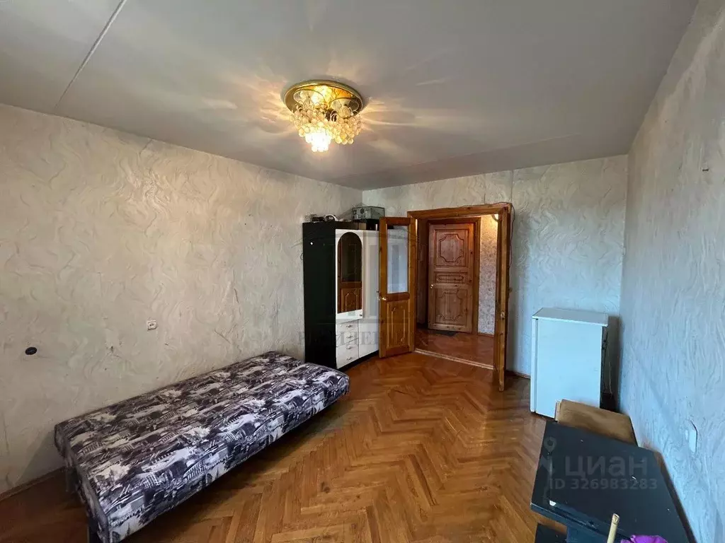 2-к кв. Свердловская область, Екатеринбург ул. Рабочих, 9 (47.3 м) - Фото 1