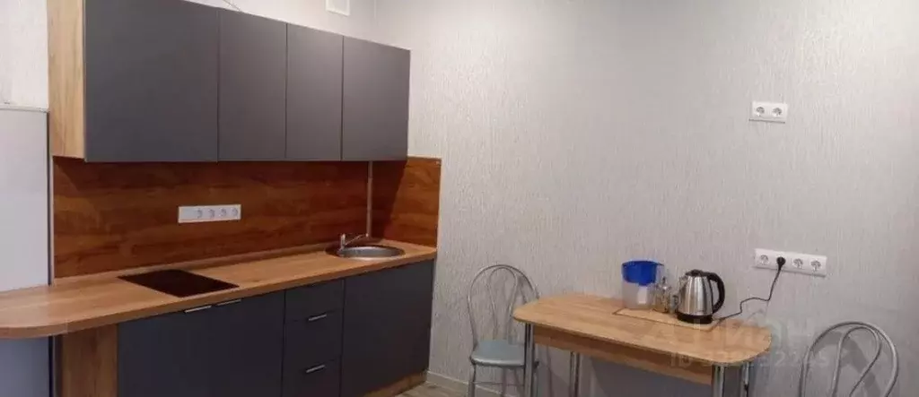 Студия Иркутская область, Иркутск ул. Красный Путь, 63 (28.0 м) - Фото 2