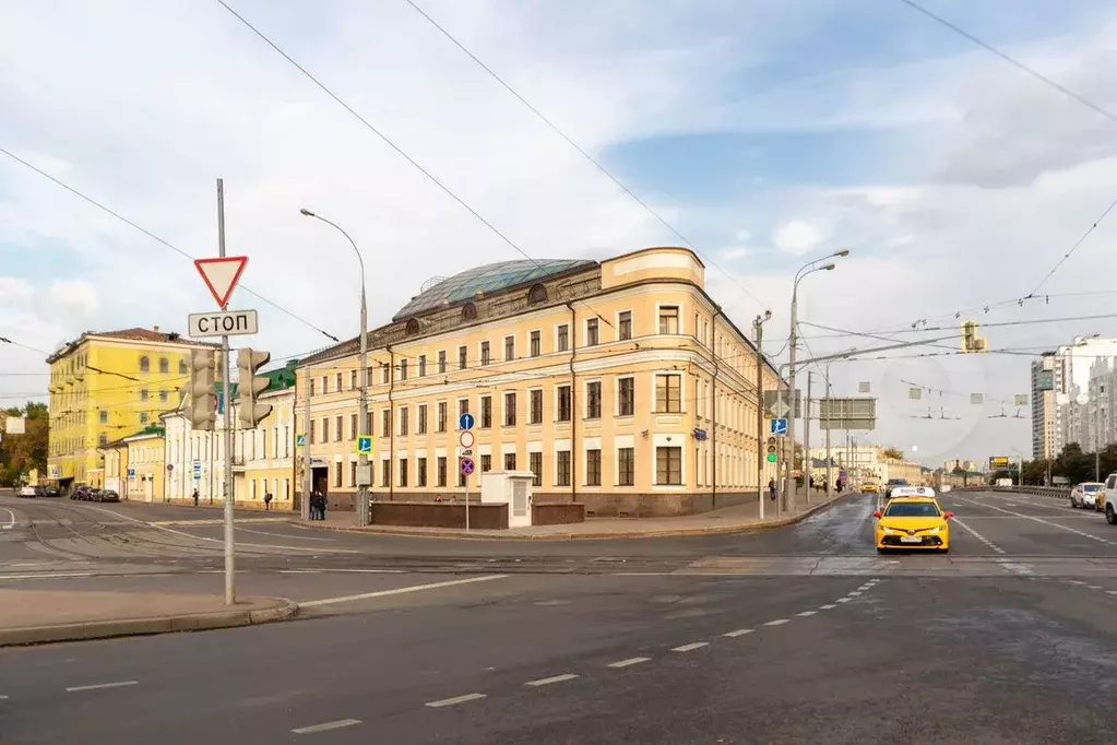 Коммерческая недвижимость (аренда), 4360км.м - Фото 1
