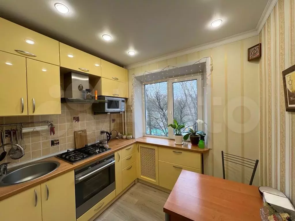2-к. квартира, 50 м, 5/9 эт. - Фото 0