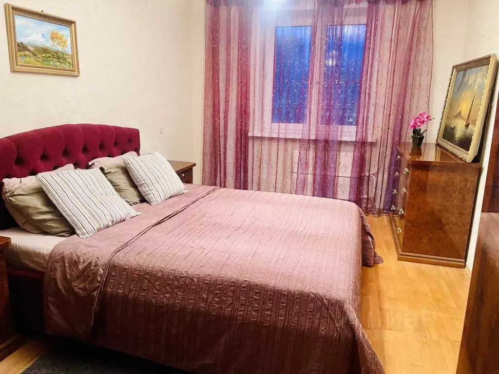 3-к кв. Тюменская область, Тюмень ул. Пржевальского, 35к2 (90.0 м) - Фото 1