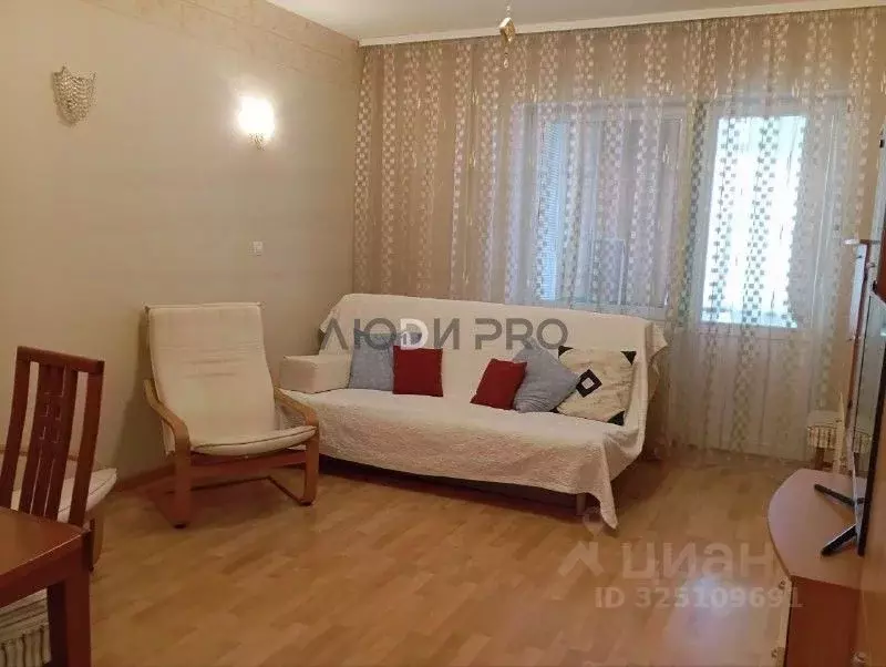 2-к кв. Башкортостан, Уфа ул. Карла Маркса, 44 (69.1 м) - Фото 1