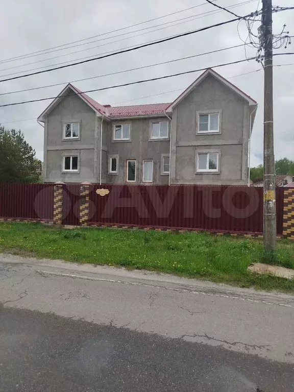 Дом 422 м на участке 10 сот. - Фото 0