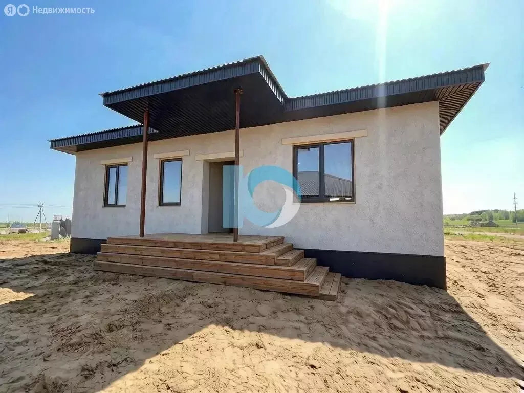 Дом в село Дмитриевка, Посадская улица, 1 (120 м) - Фото 1
