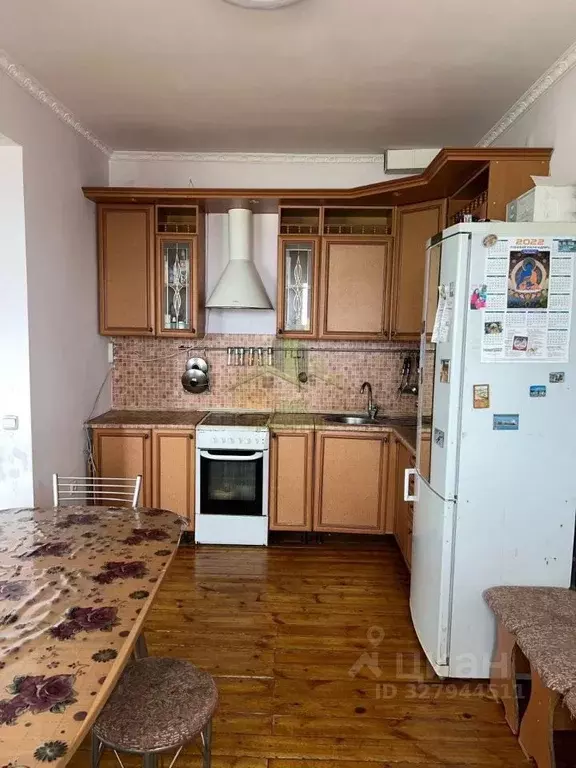 3-к кв. Бурятия, Улан-Удэ ул. Бабушкина, 180 (97.8 м) - Фото 1