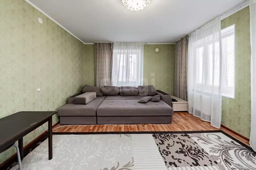 3-к кв. Тюменская область, Тюмень ул. Пермякова, 73 (86.3 м) - Фото 1