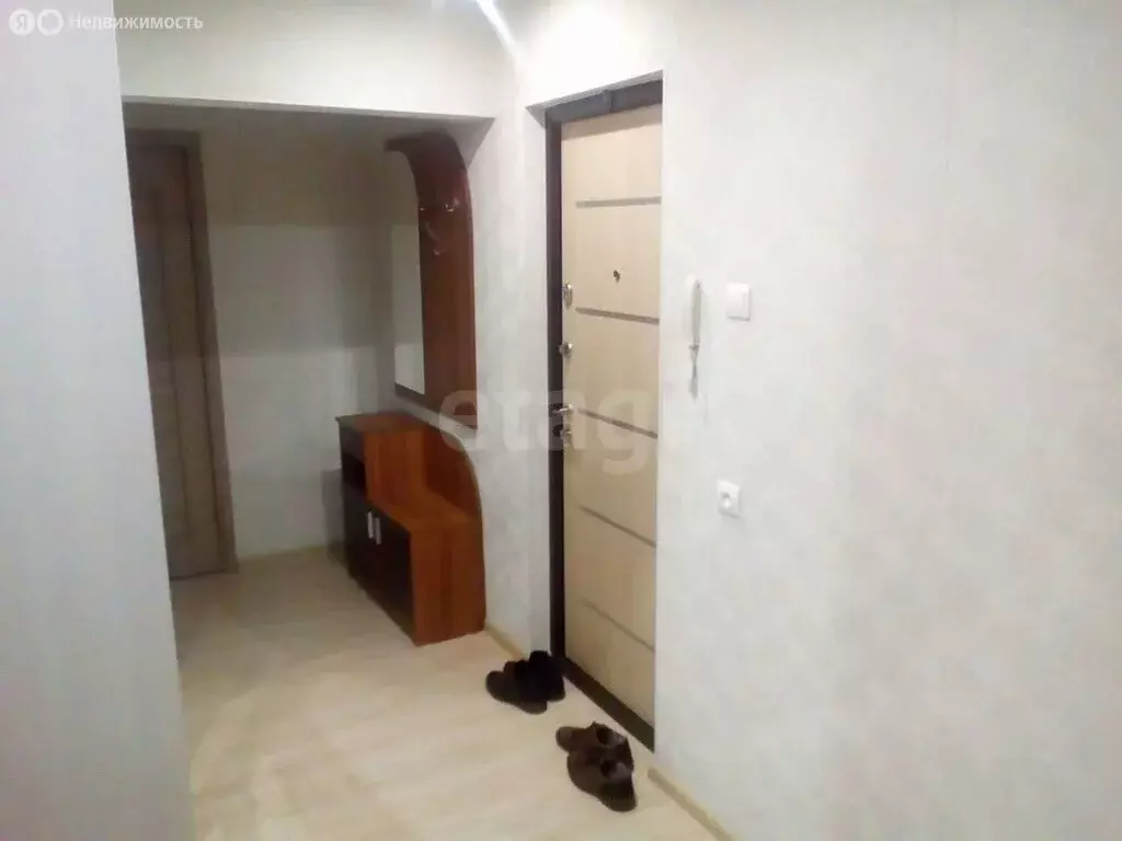 2-комнатная квартира: Сыктывкар, Коммунистическая улица, 46 (52.8 м) - Фото 1