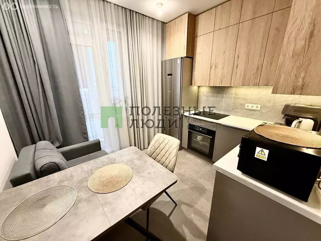 1-комнатная квартира: Красноярск, улица Петра Подзолкова, 4 (41 м) - Фото 2