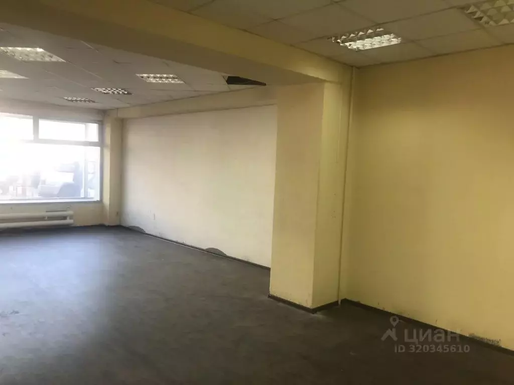 Торговая площадь в Хабаровский край, Хабаровск ул. Серышева, 74 (499 ... - Фото 2