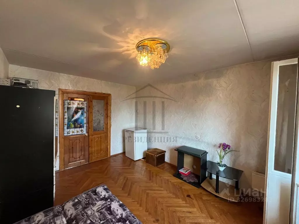 2-к кв. Свердловская область, Екатеринбург ул. Рабочих, 9 (47.3 м) - Фото 2